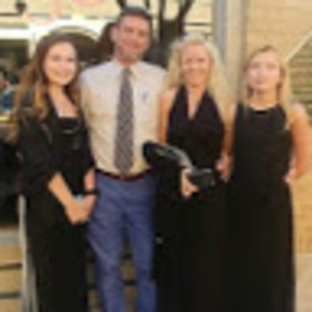 Meet your Posher, Tey